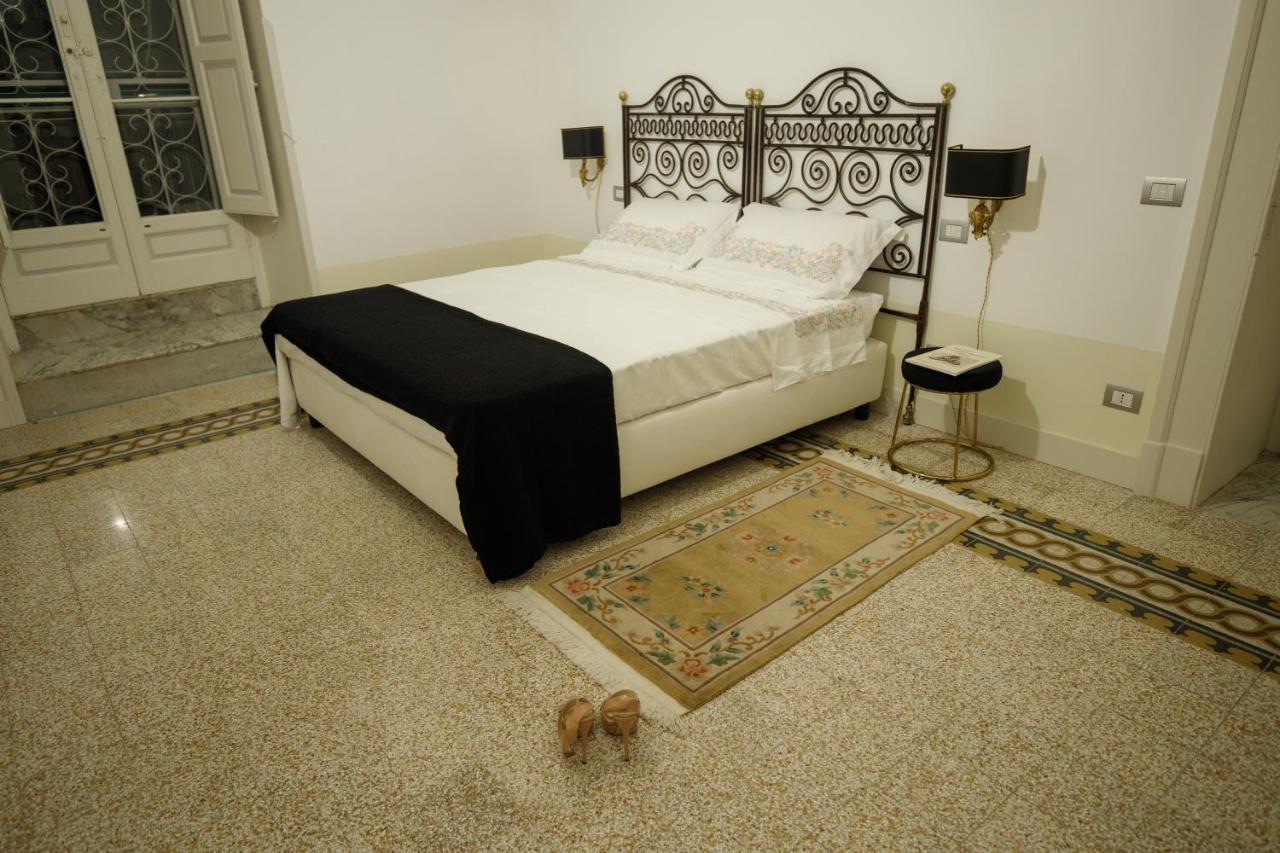 몰라디바리 Palazzo Introna B&B 외부 사진