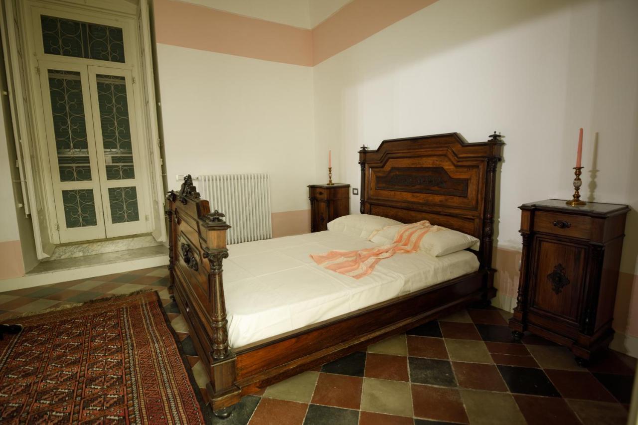 몰라디바리 Palazzo Introna B&B 외부 사진