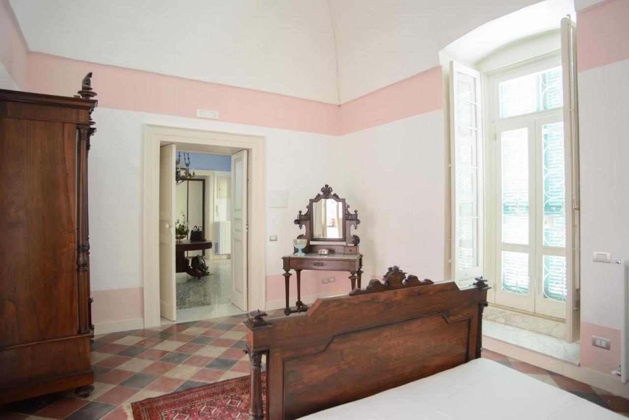 몰라디바리 Palazzo Introna B&B 외부 사진